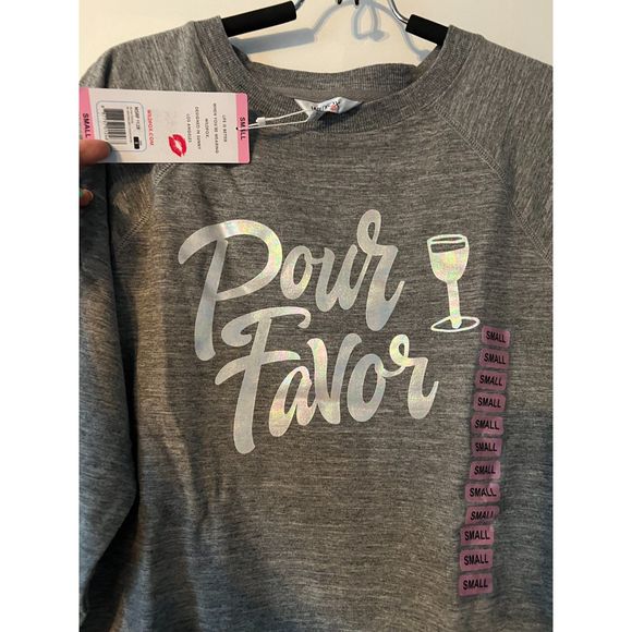 Wildfox Pour Favor graphic sweatshirt - Picture 1 of 4